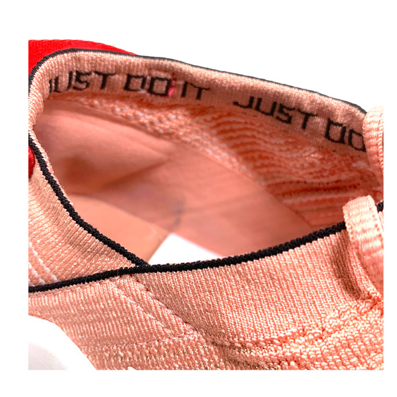 Nike Air Zoom Fearless FK 2 Pink/White Flyknit Women's Sz 11 Sneakers AA1214-600 - Picture 3 of 8